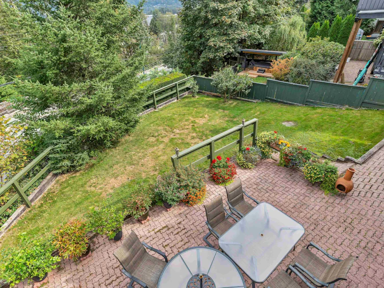 2 Noble Court, Port Moody, BC, V3H 3Z5 - 21