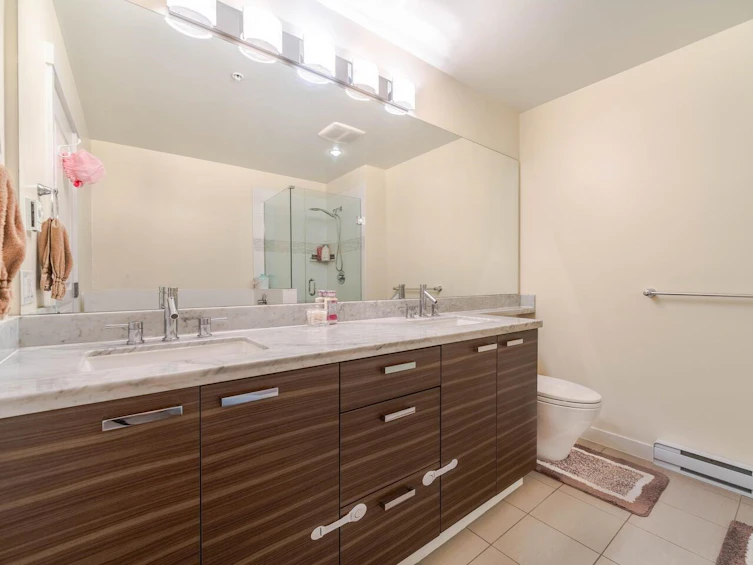338-9388 Mckim Way, Richmond, BC, V6X 0J7 - 17