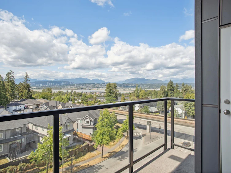 614-11077 Ravine Road, Surrey, BC, V3T 0R7 - 16