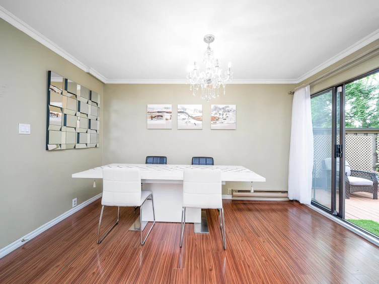 5935 Mayview Circle, Burnaby, BC, V5E 4B7 - 4