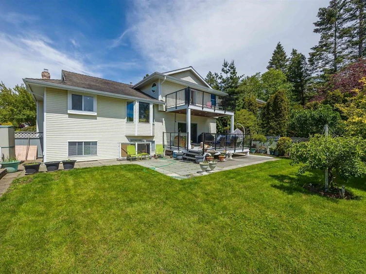 16186 9 Avenue, Surrey, BC, V4A 8W6 - 2