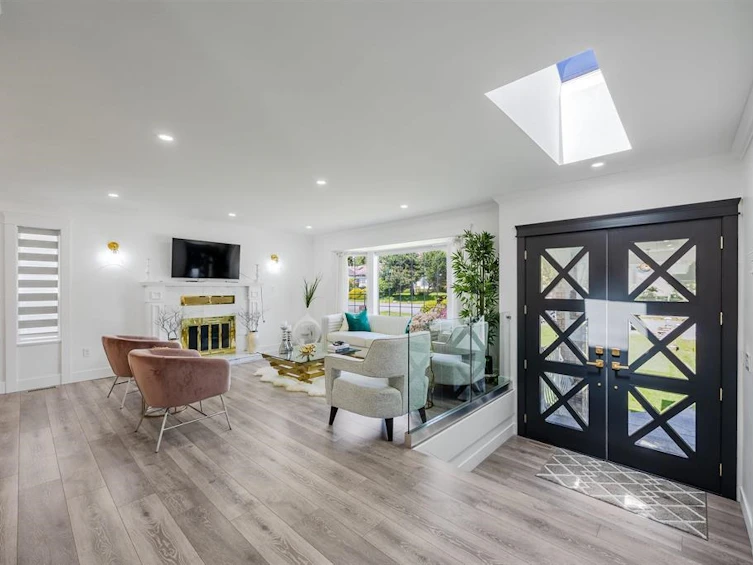 16186 9 Avenue, Surrey, BC, V4A 8W6 - 4