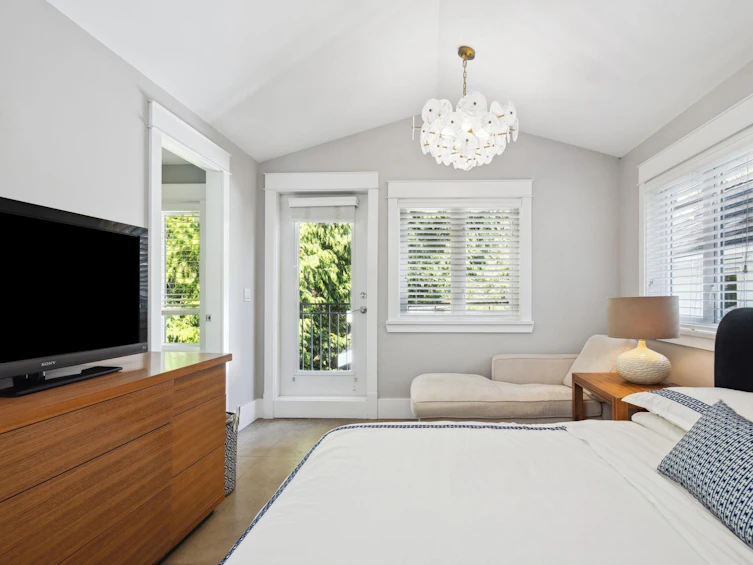 1368 Sunnyside Drive, North Vancouver, BC, V7R 1B1 - 15