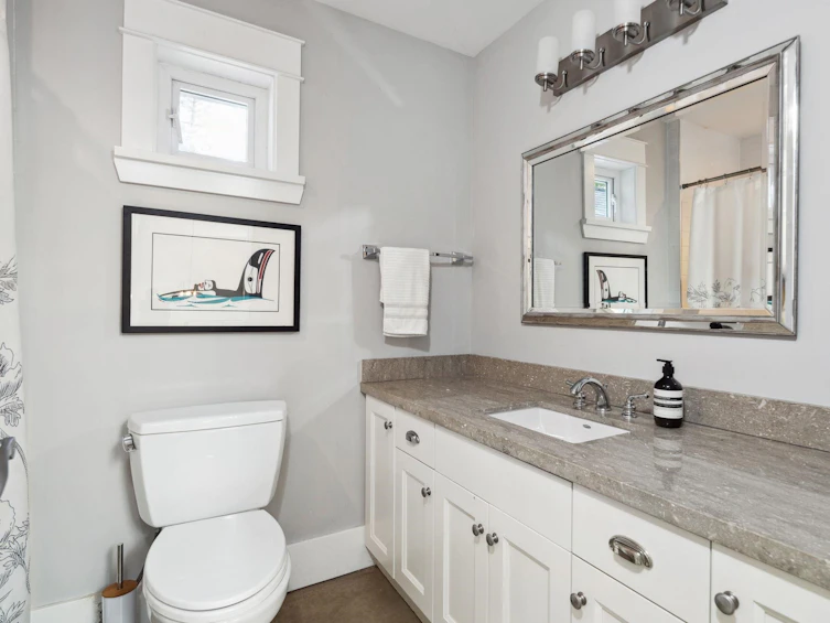 1368 Sunnyside Drive, North Vancouver, BC, V7R 1B1 - 22