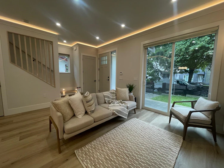 3224 E 27th Avenue, Vancouver, BC, V5R 1P6 - 5