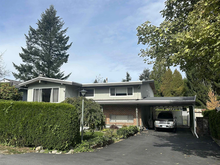 751 Egmont Avenue, Coquitlam, BC, V3J 4J7 - 3
