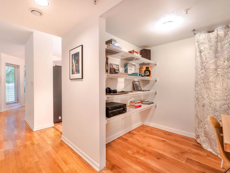 305-1723 Frances Street, Vancouver, BC, V5L 1Z5 - 23
