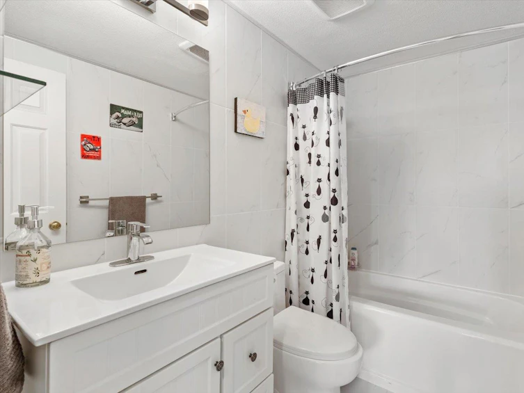 302-1830 East Southmere, Surrey, BC, V4A 9C2 - 13