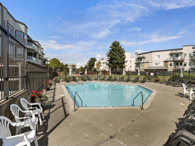 302-1830 East Southmere, Surrey, BC, V4A 9C2 - 19