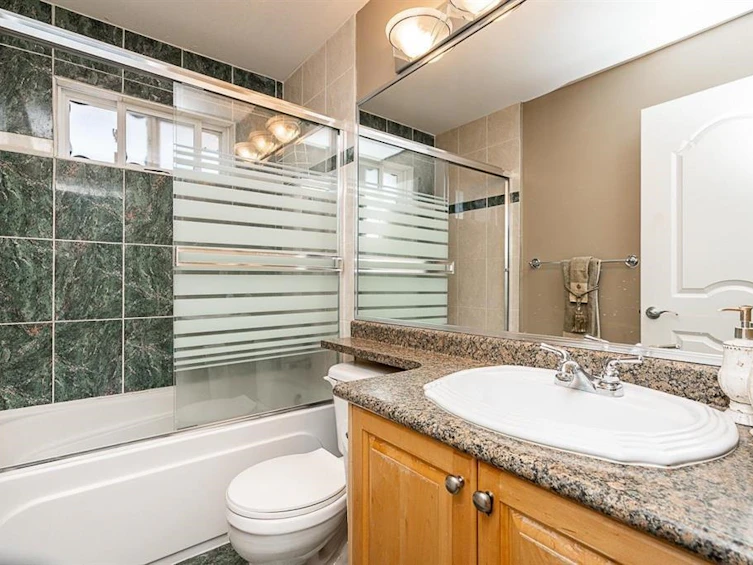 12742 61a Avenue, Surrey, BC, V3X 3P5 - 33
