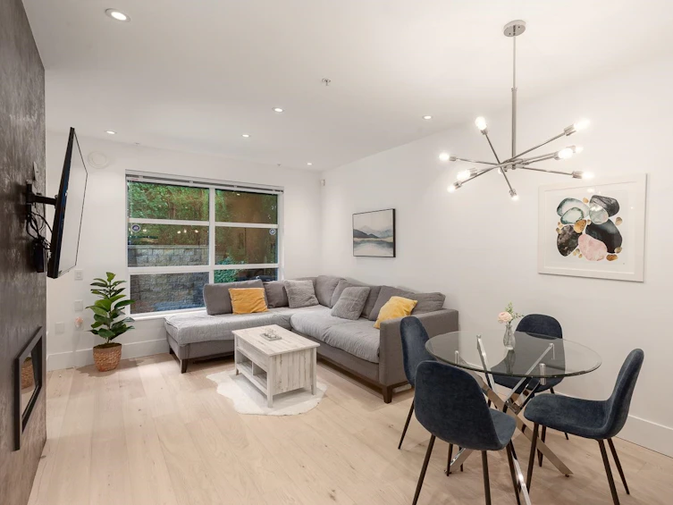 104-1468 St Andrews Street, North Vancouver, BC, V7L 0A8 - 6