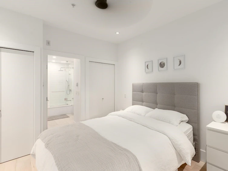 104-1468 St Andrews Street, North Vancouver, BC, V7L 0A8 - 13