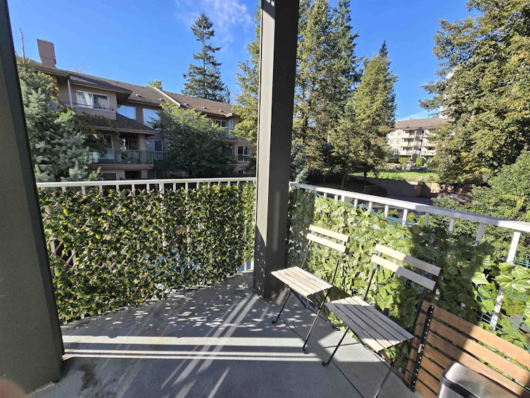 204-14968 101a Avenue, Surrey, BC, V3R 0E8 - 17