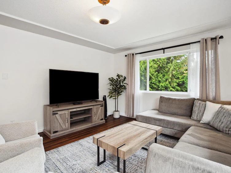 976 Balbirnie Boulevard, Port Moody, BC, V3H 1E3 - 2