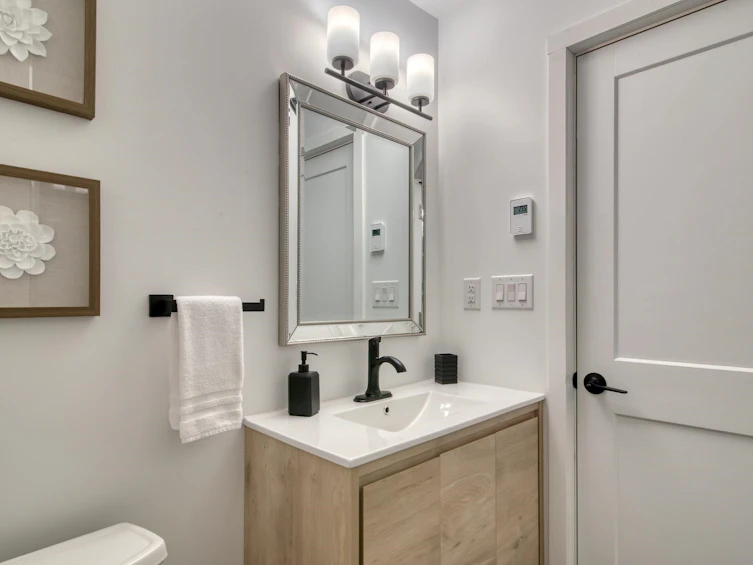 5625 O'brian Road, Halfmoon Bay, BC, V7Z 1E9 - 22