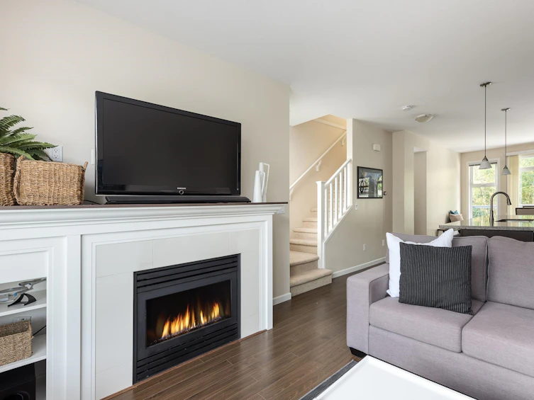 110-18777 68a, Surrey, BC, V4N 0Z7 - 4