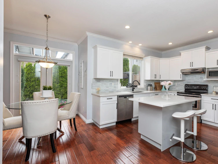 17913 70 Avenue, Surrey, BC, V3S 7S5 - 7