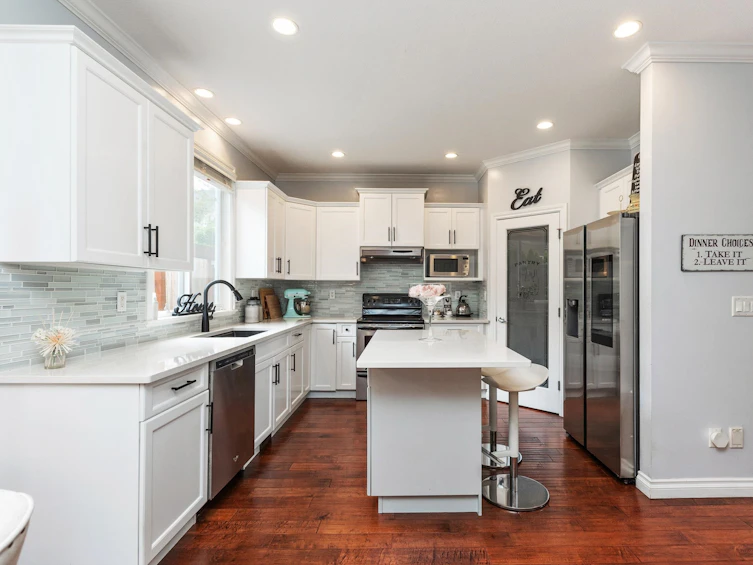17913 70 Avenue, Surrey, BC, V3S 7S5 - 8