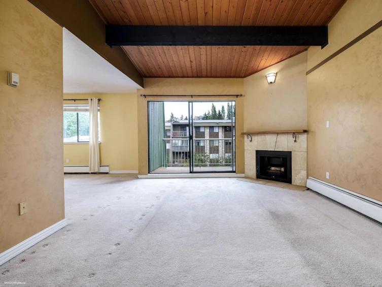 303-9202 Horne Street, Burnaby, BC, V3N 4K2 - 2