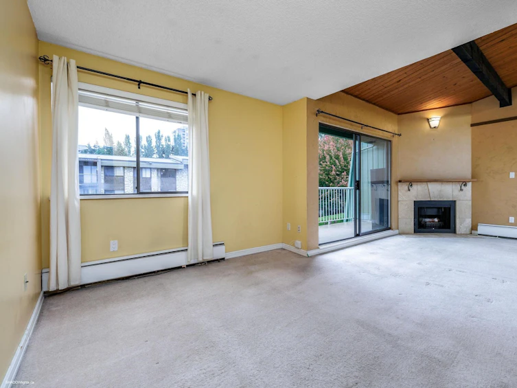 303-9202 Horne Street, Burnaby, BC, V3N 4K2 - 5