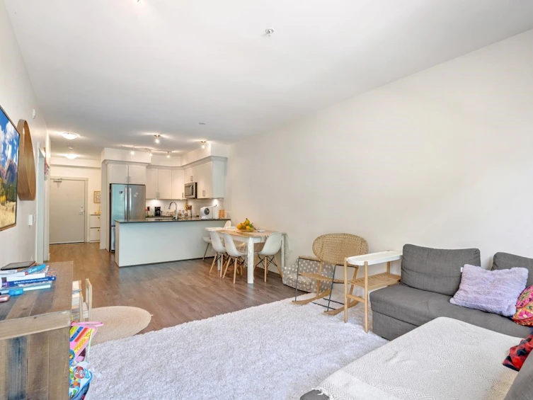 204-2436 Kelly Avenue, Port Coquitlam, BC, V3C 1Y4 - 9