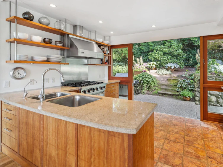 6145 Gleneagles Drive, West Vancouver, BC, V7W 1W1 - 4