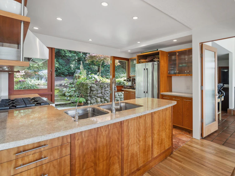 6145 Gleneagles Drive, West Vancouver, BC, V7W 1W1 - 5