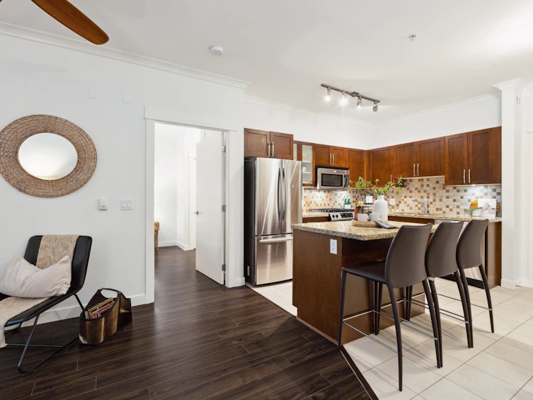 109-1468 St. Andrews Avenue, North Vancouver, BC, V7L 0A8 - 13