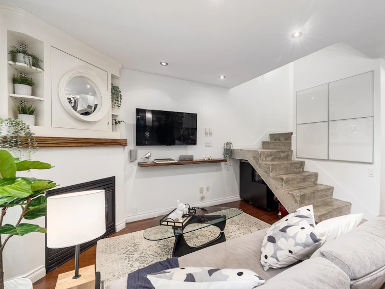 203-501 Pacific Street, Vancouver, BC, V6Z 2X6 - 6