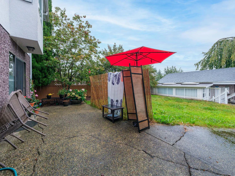 6130 Buckingham Place, Burnaby, BC, V5E 3W5 - 32