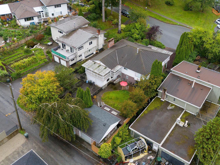 6130 Buckingham Place, Burnaby, BC, V5E 3W5 - 36