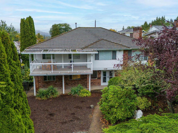 6130 Buckingham Place, Burnaby, BC, V5E 3W5 - 40