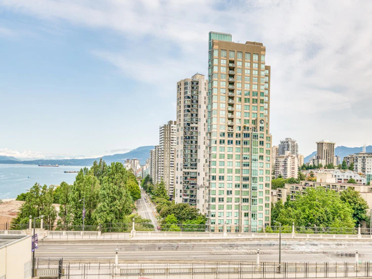 1305-1000 Beach Avenue, Vancouver, BC, V6E 4M2 - 24