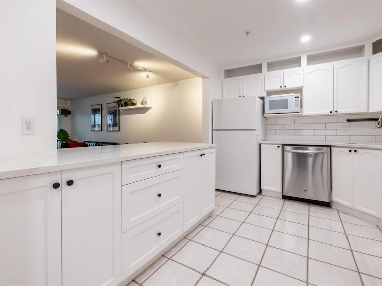 212-301 Maude Road, Port Moody, BC, V3H 5B1 - 10