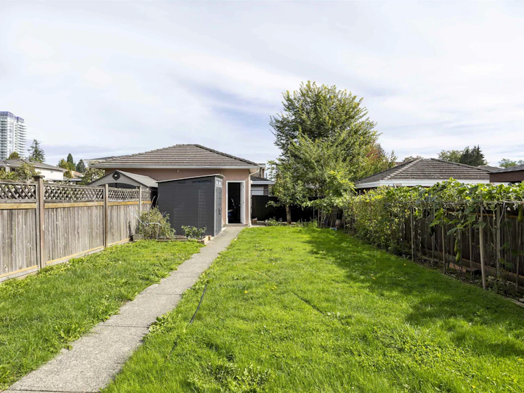 7038 Waverley Avenue, Burnaby, BC, V5J 4A5 - 4