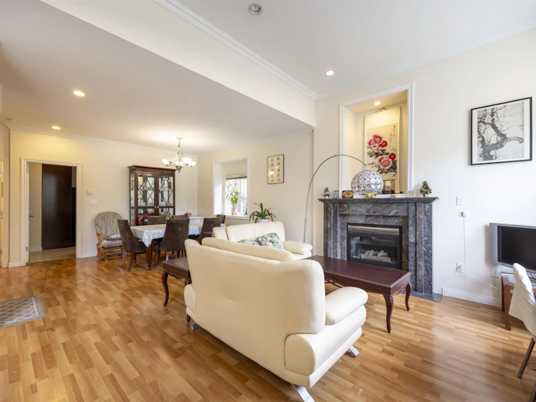 7038 Waverley Avenue, Burnaby, BC, V5J 4A5 - 14