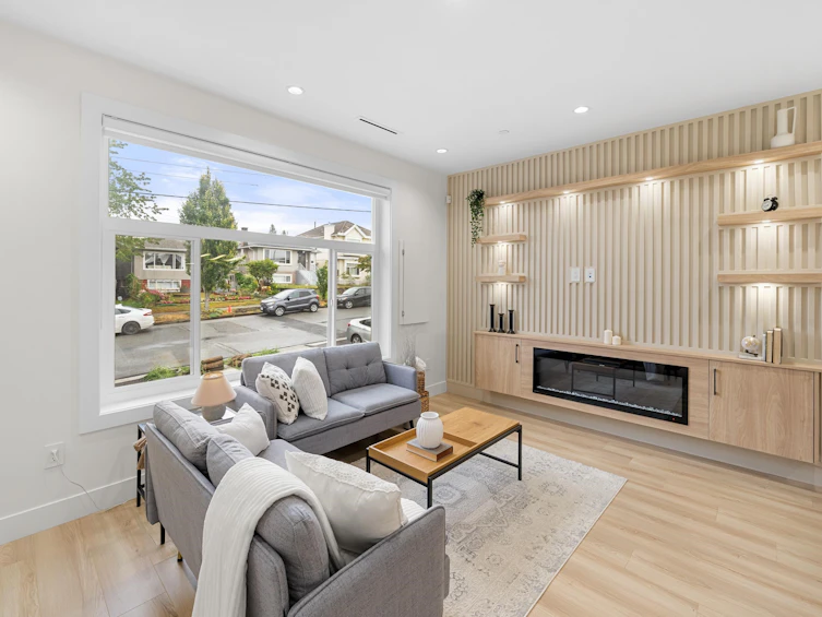 1-758 E 60th Avenue, Vancouver, BC, V5X 2A4 - 3
