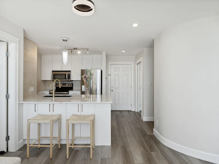PH6-3255 Smith Avenue, Burnaby, BC, V5G 0B5 - 3