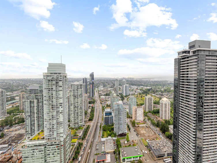 5205-1955 Alpha Way, Burnaby, BC, V5C 0K6 - 3