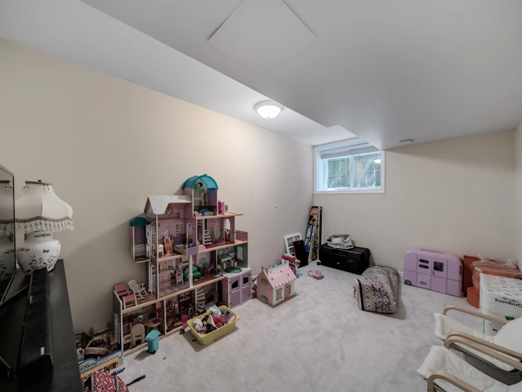 13390 22a Avenue, Surrey, BC, V4A 9T9 - 32