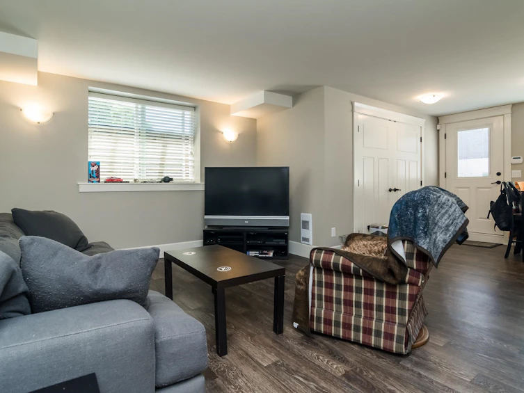 8936 Glover Road, Langley, BC, V1M 2R7 - 25