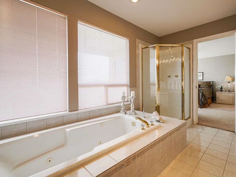 15452 Victoria Avenue, Surrey, BC, V4B 1H3 - 22