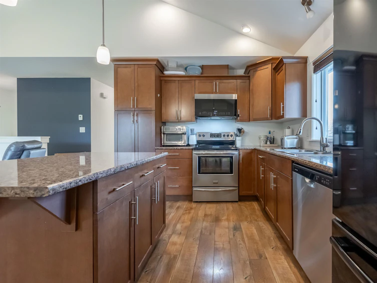 46329 Chilliwack Central Road, Chilliwack, BC, V2P 1J7 - 9
