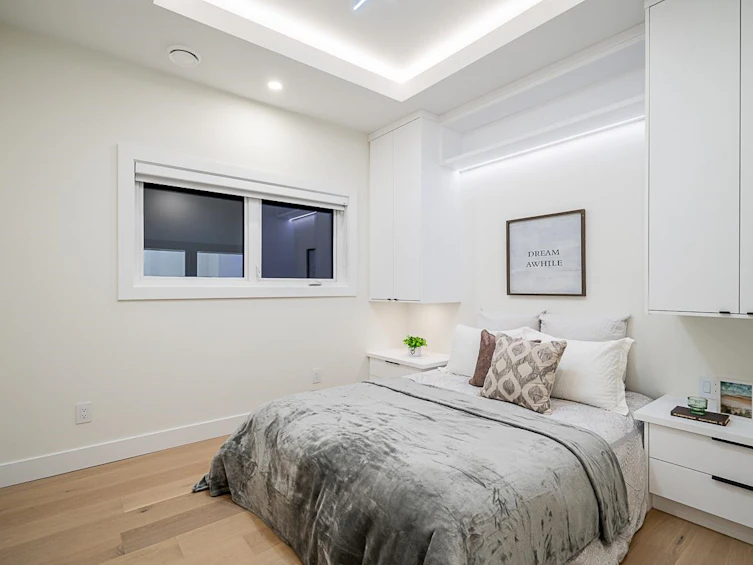 87 N Glynde Avenue, Burnaby, BC, V5B 1G8 - 22