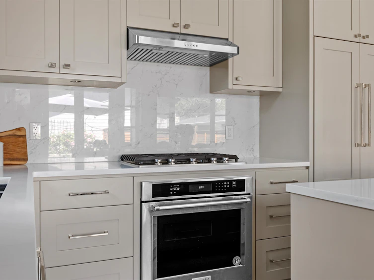 2-234 W 18th Street, North Vancouver, BC, V7M 1W6 - 4
