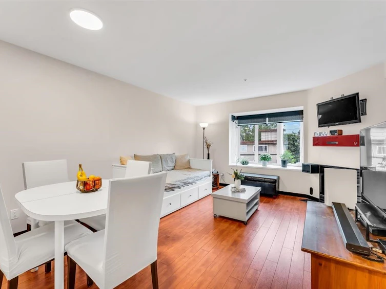 302-2133 Dundas Street, Vancouver, BC, V5L 1J7 - 8
