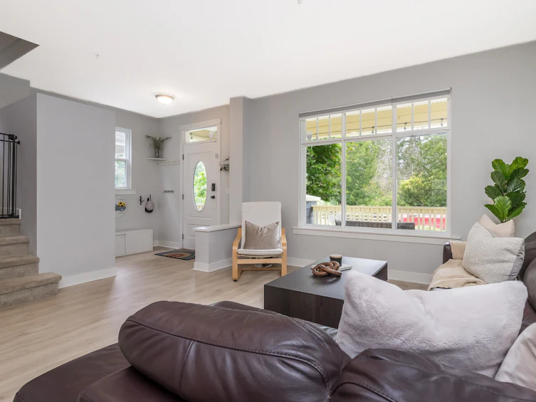 22896 Billy Brown Road, Langley, BC, V1M 4G2 - 4