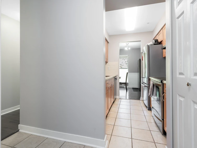 304-20350 54 Avenue, Langley, BC, V3A 8J4 - 5
