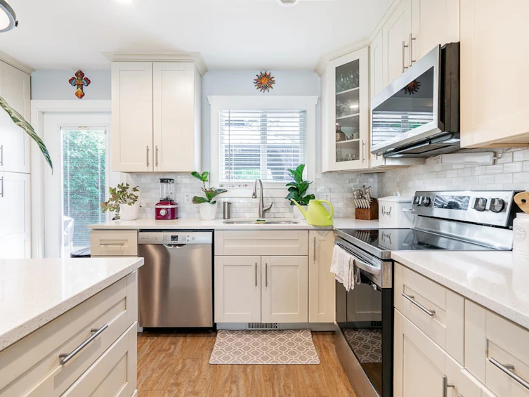 21764 50 Avenue, Langley, BC, V3A 3T3 - 5