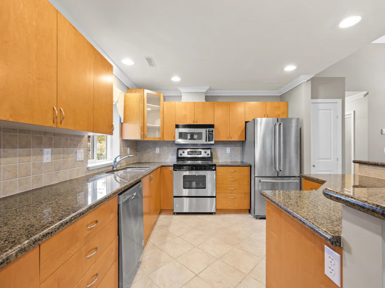 76-17516 4 Avenue, Surrey, BC, V3Z 0S1 - 24